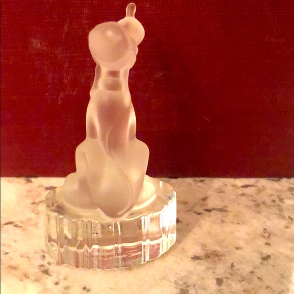 RARE DISNEY/GOEBEL CRYSTAL PLUTO FIGURINE - Picture 3 of 6